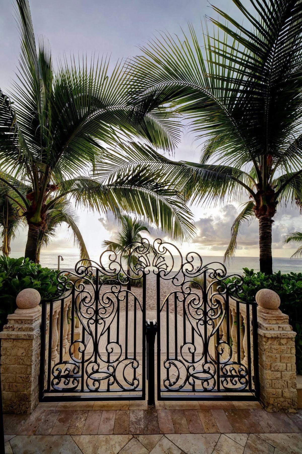 The Sea Lord Hotel & Suites (Adults Only) Lauderdale-by-the-Sea Buitenkant foto