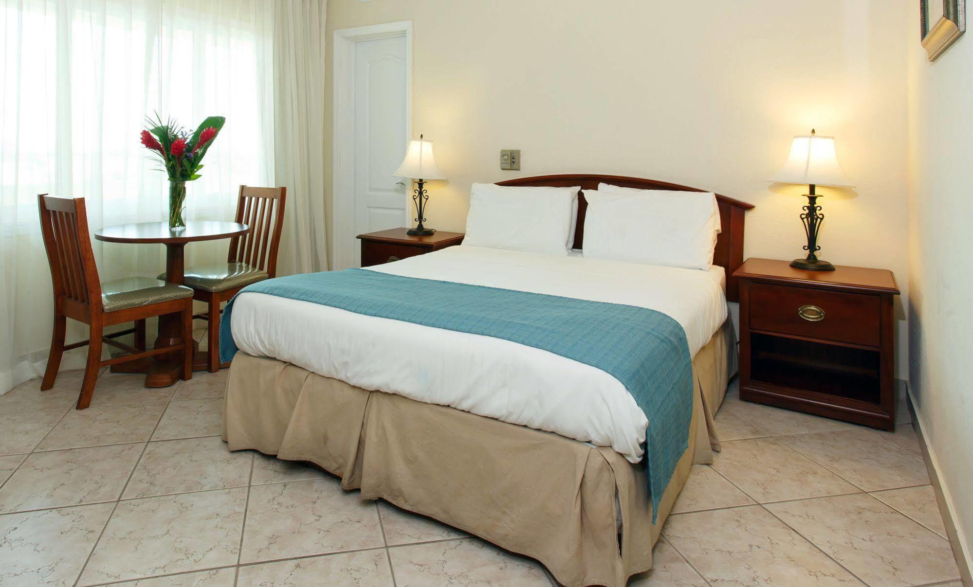The Sea Lord Hotel & Suites (Adults Only) Lauderdale-by-the-Sea Buitenkant foto