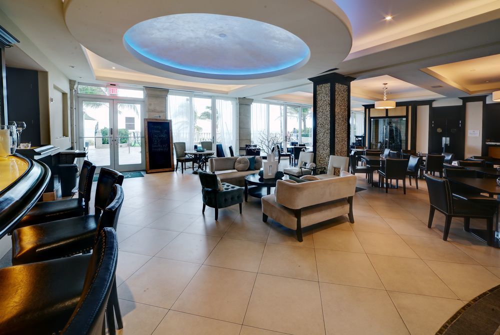 The Sea Lord Hotel & Suites (Adults Only) Lauderdale-by-the-Sea Buitenkant foto