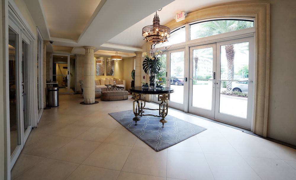 The Sea Lord Hotel & Suites (Adults Only) Lauderdale-by-the-Sea Buitenkant foto