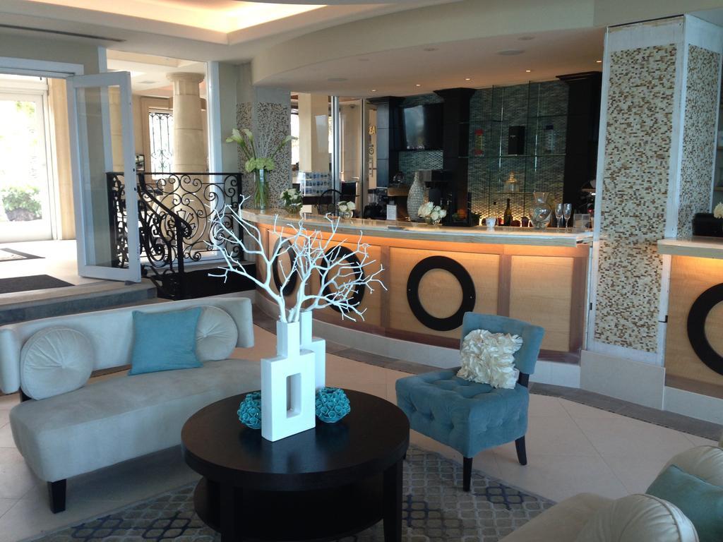 The Sea Lord Hotel & Suites (Adults Only) Lauderdale-by-the-Sea Buitenkant foto