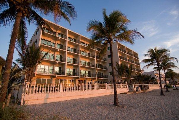 The Sea Lord Hotel & Suites (Adults Only) Lauderdale-by-the-Sea Buitenkant foto